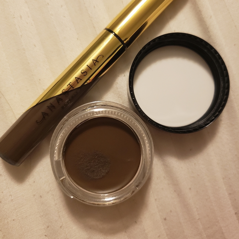 Dipbrow